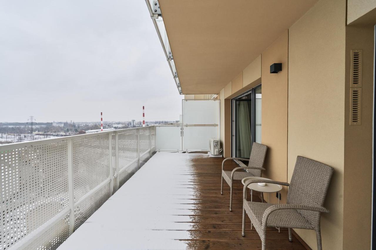 Apartment Krakowska 39 With Ac & Parking & Loggia Wroclaw By Noclegi Renters Exterior foto